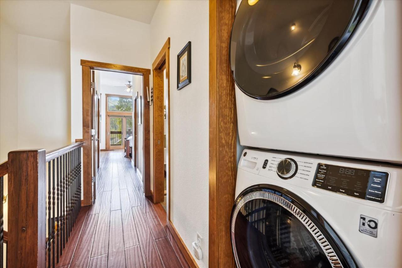 White Cap Lodge Townhouse เบรกเคนริดจ์ ภายนอก รูปภาพ